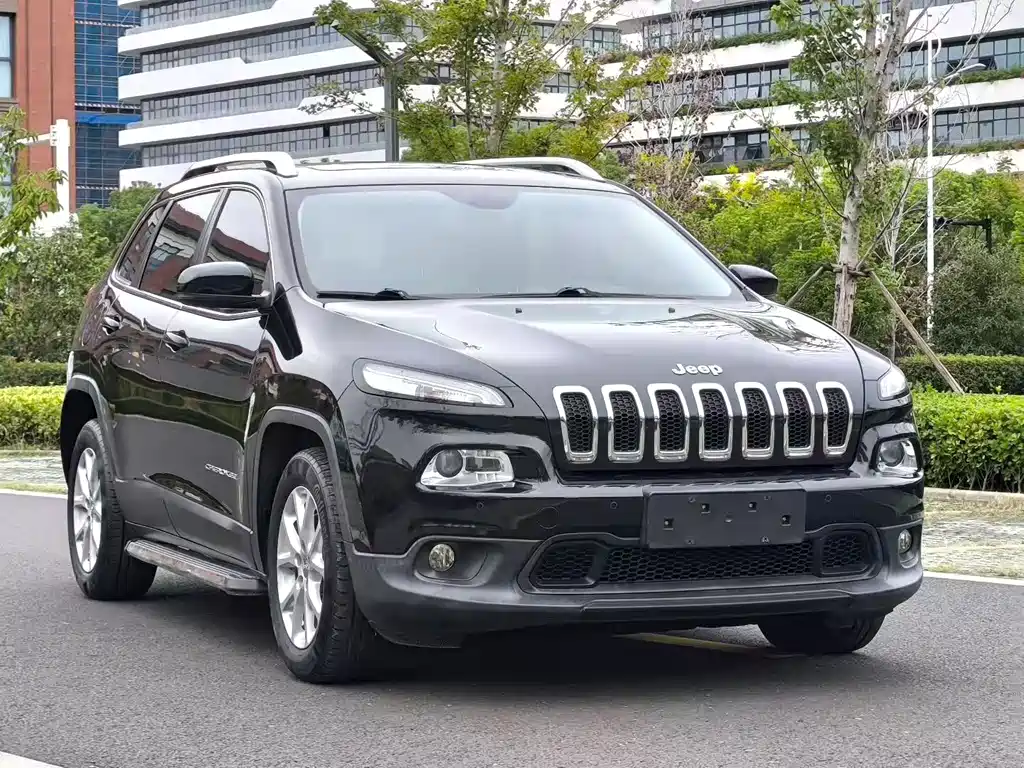 Jeep Cherokee 2016
