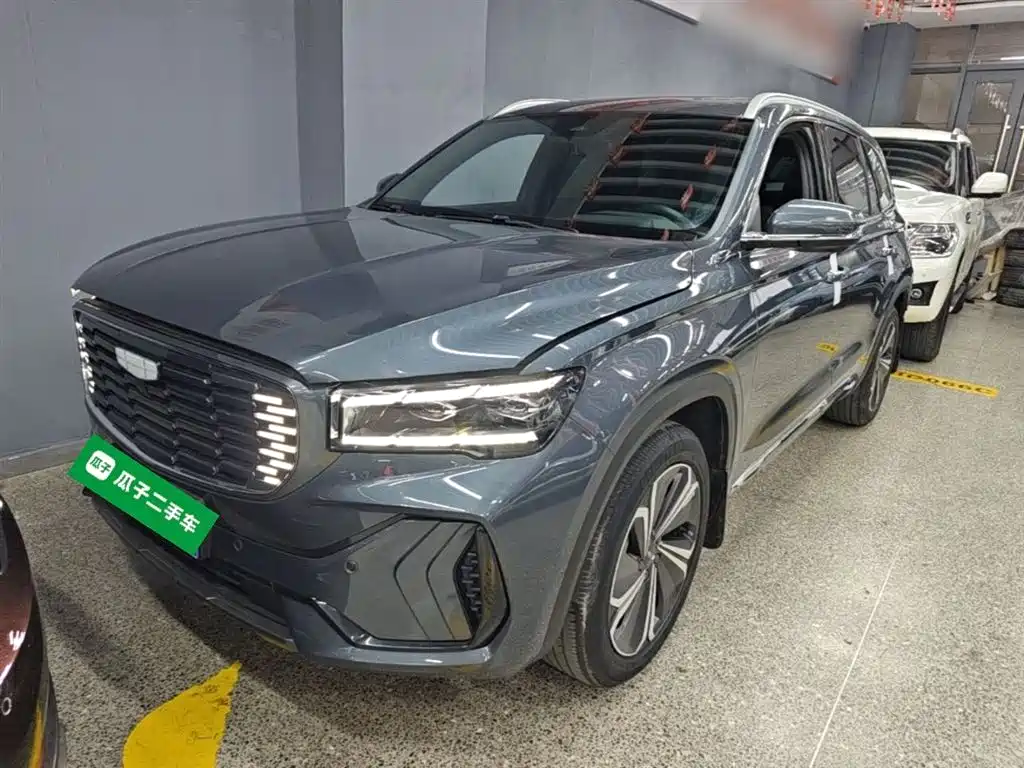 Geely Xingyue L 2023 — фото 1