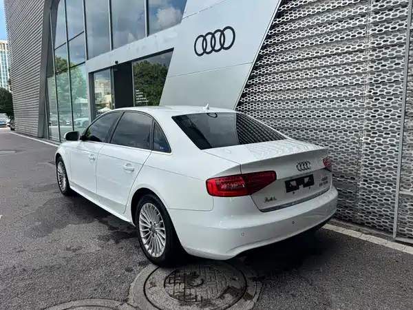 Audi A4L 2013