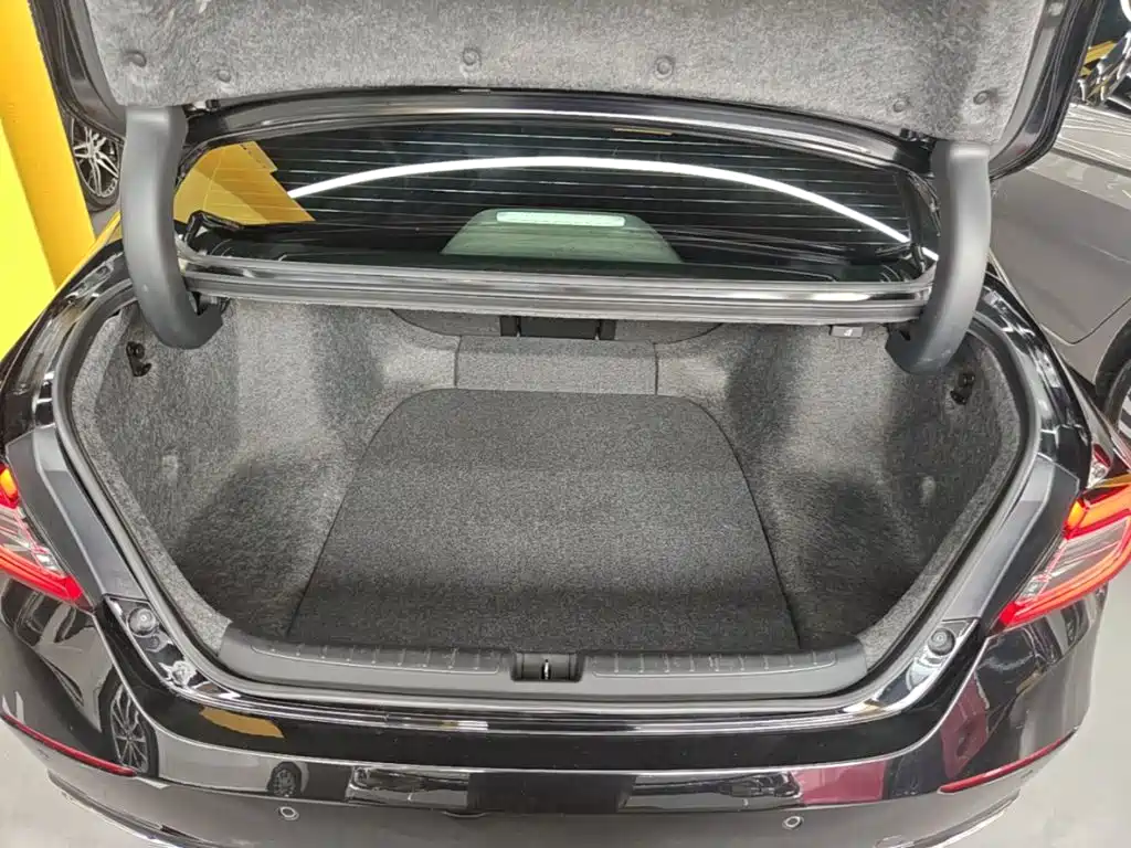 Honda Accord 2022 — фото 19