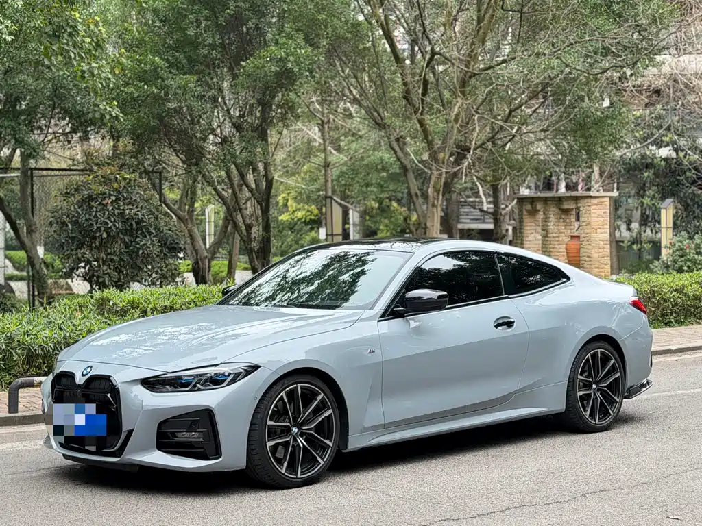 BMW 4 Series 2024 — фото 1