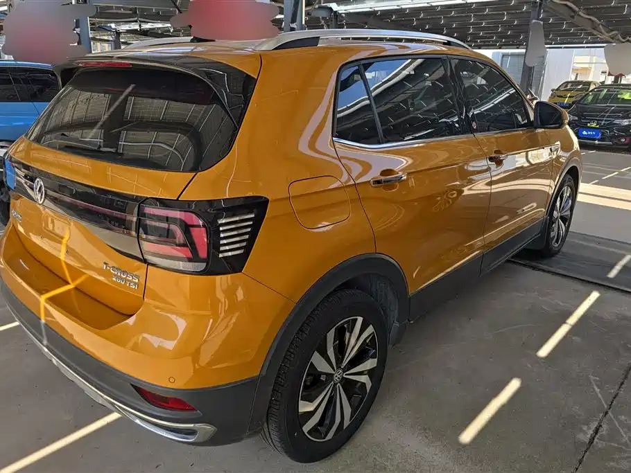 Volkswagen T-Cross 2019