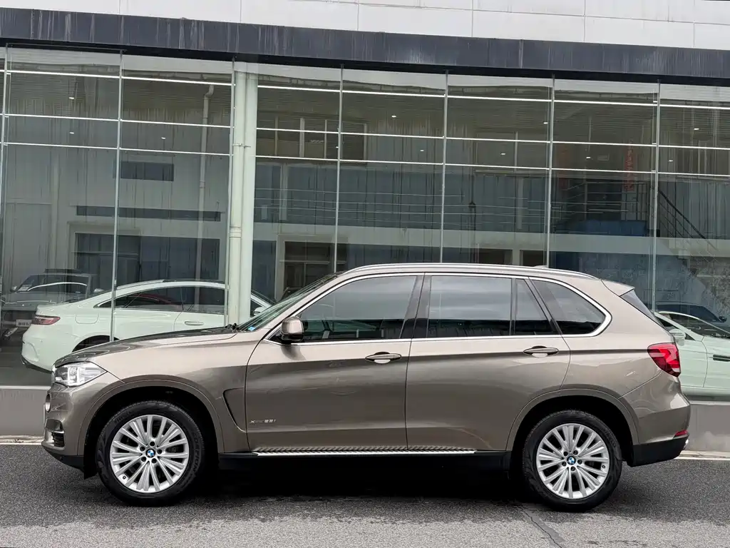 BMW X5 2017 — фото 4