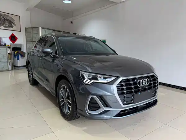 Audi Q3 2023