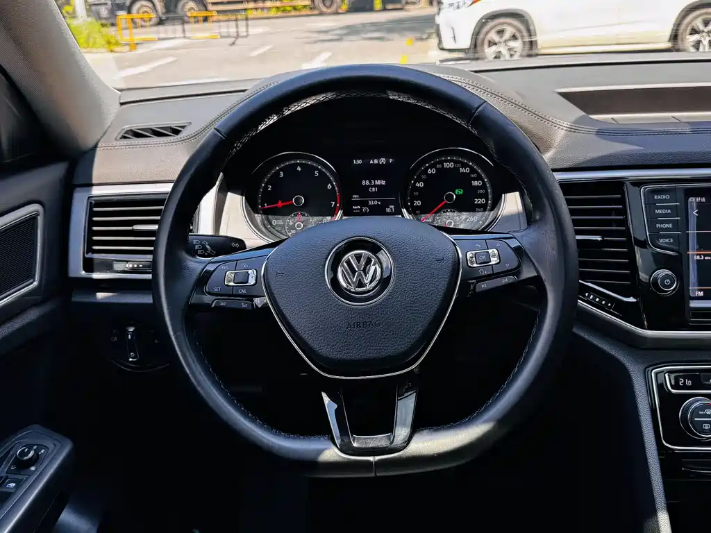 Volkswagen Teramont 2018 — фото 7