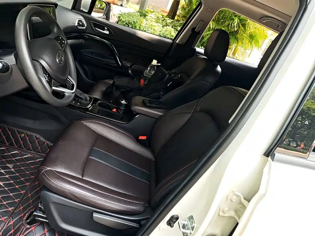 GAC Motor Trumpchi GS4 2019 — фото 15