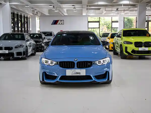 BMW M4 2014