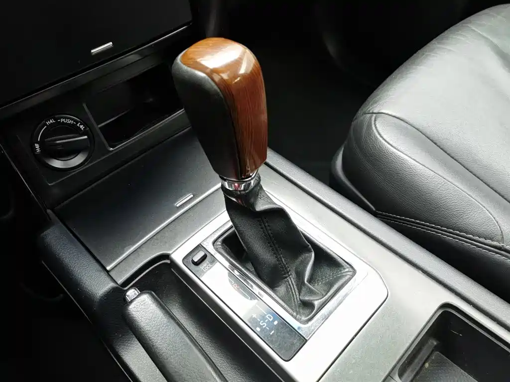 Toyota Prado 2016 — фото 13