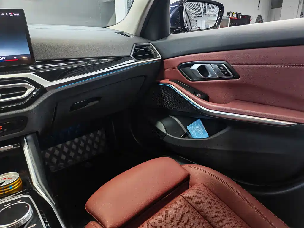 BMW i3 2024 — фото 10
