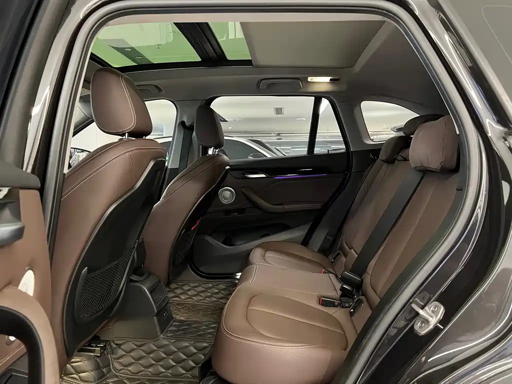 BMW X1 2020 — фото 10