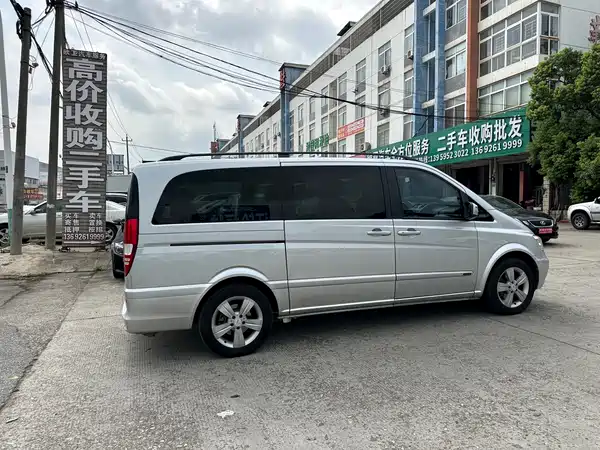Mercedes-Benz Viano 2014