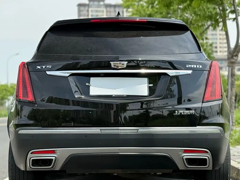 Cadillac XT5 2021 — фото 14