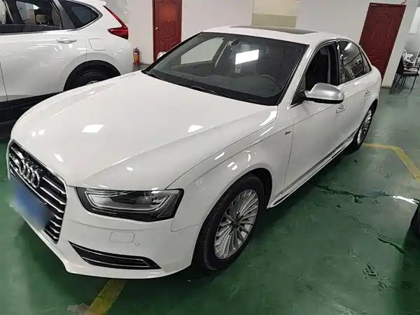 Audi A4L 2016