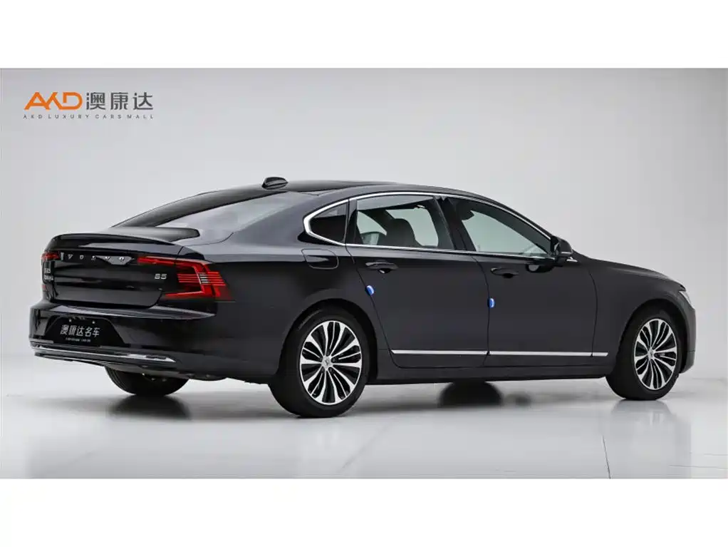Volvo S90 2024 — фото 3
