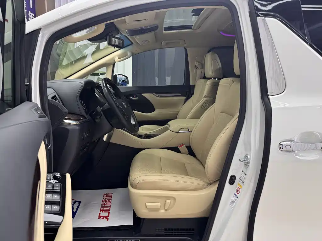 Toyota Alphard 2019 — фото 5