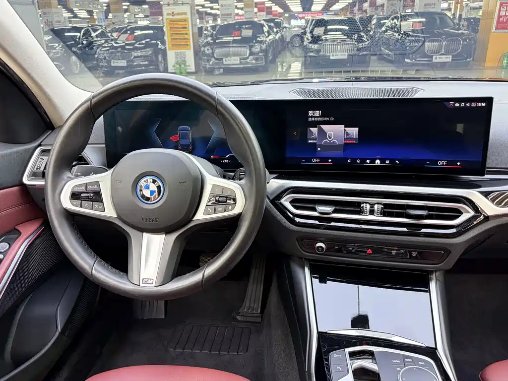 BMW i3 2024 — фото 14