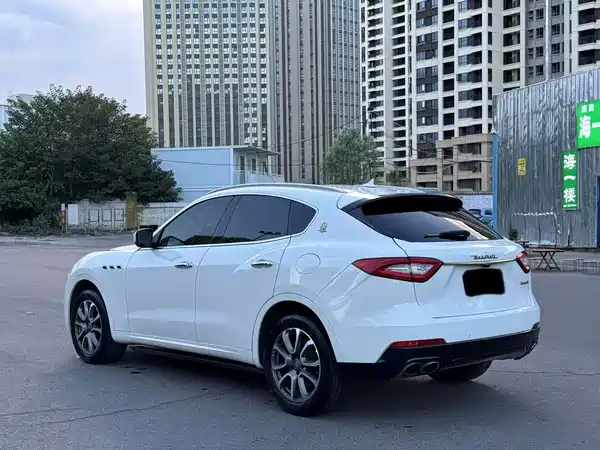 Maserati Levante 2017