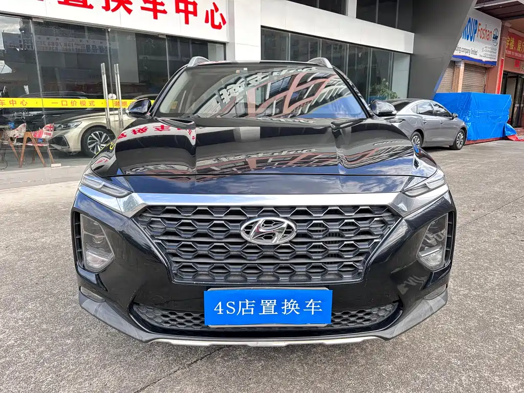 Hyundai Santa Fe 2020 — фото 2