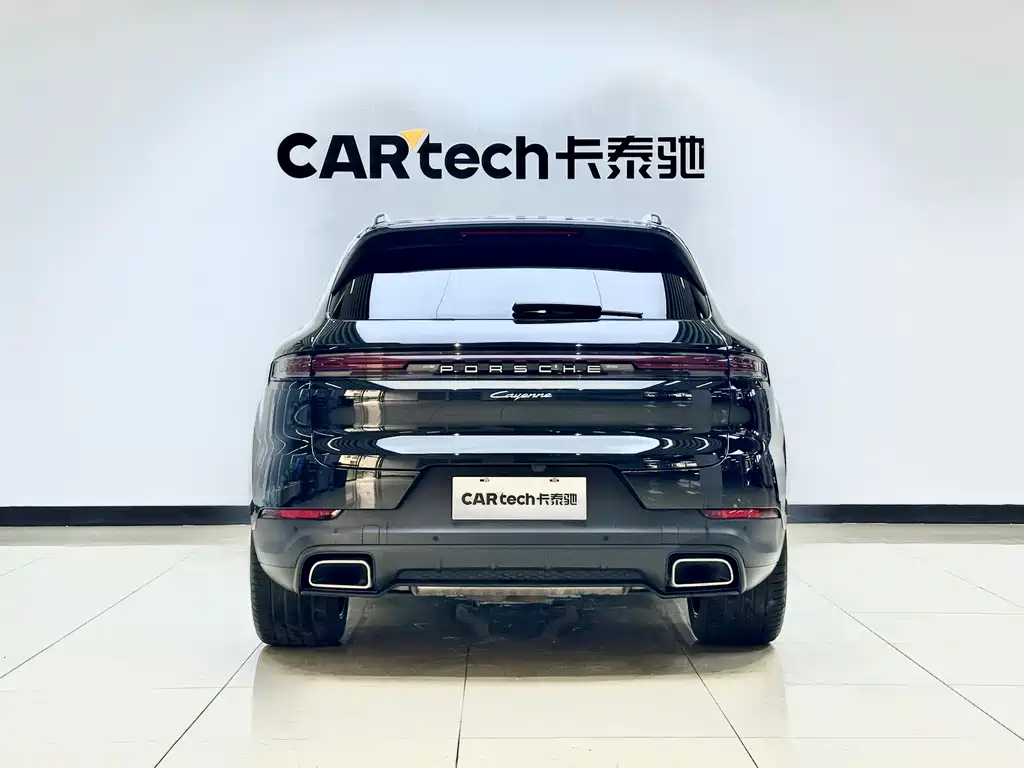 Porsche Cayenne 2024