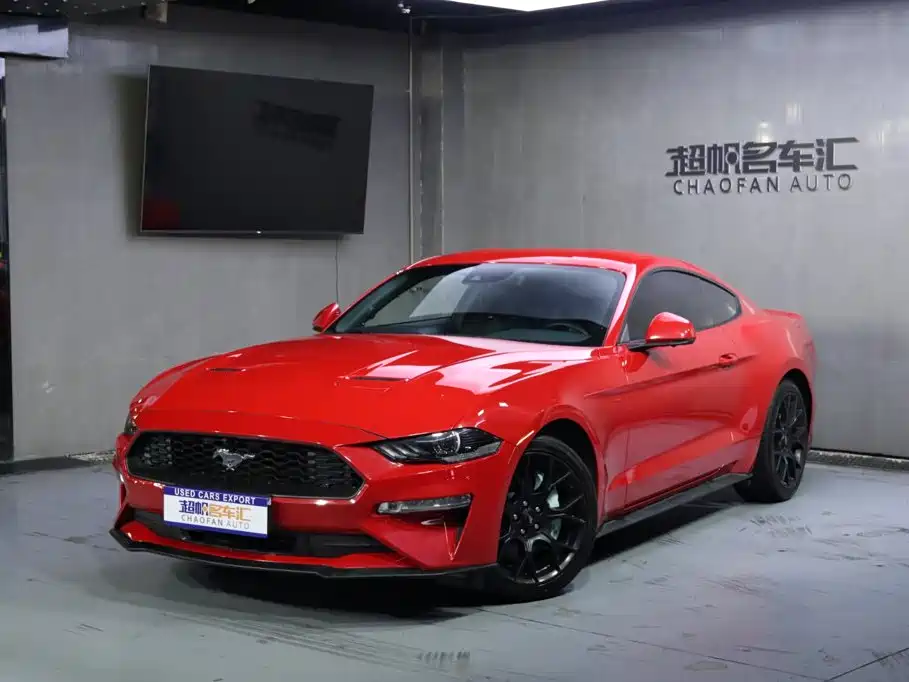 Ford Mustang 2019 — фото 1