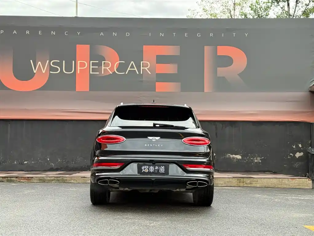 Bentley Bentayga 2022