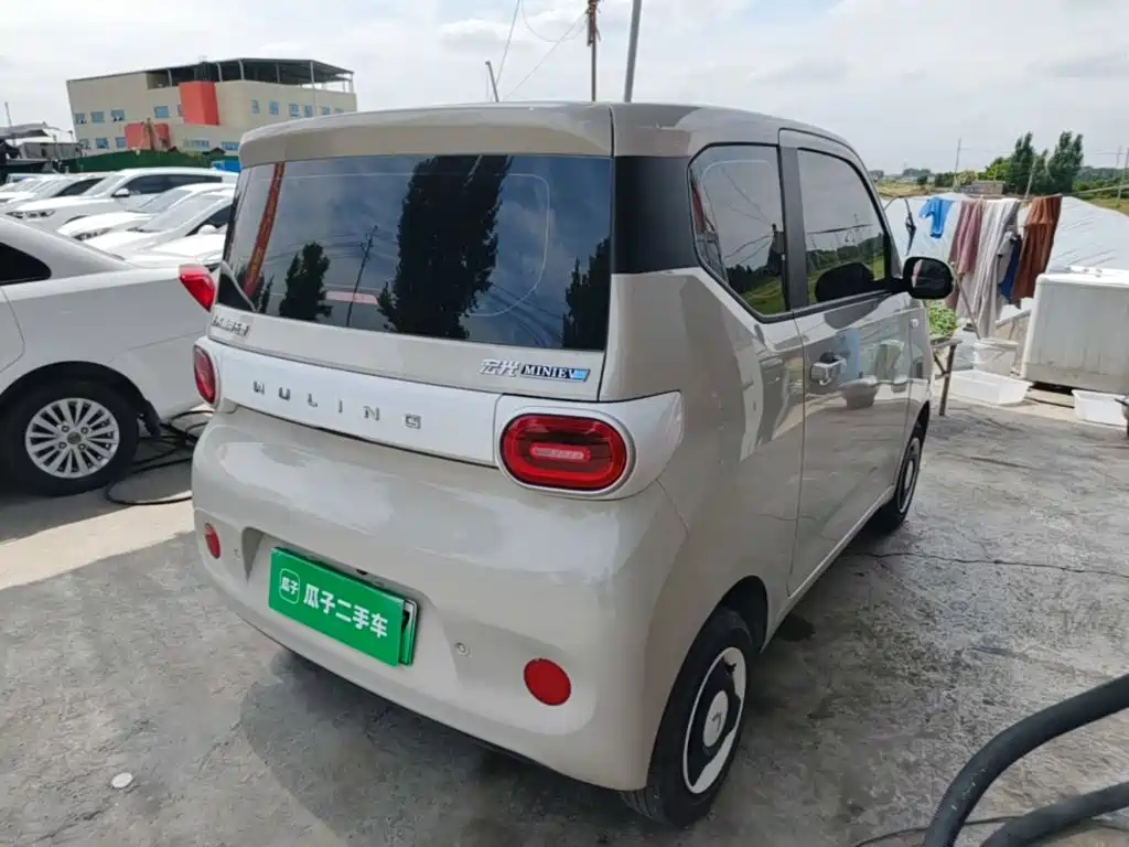 Wuling MINIEV 2024