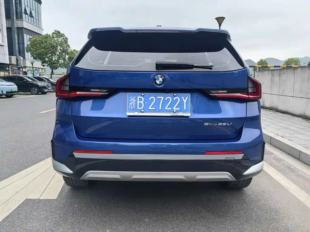 BMW X1 2023