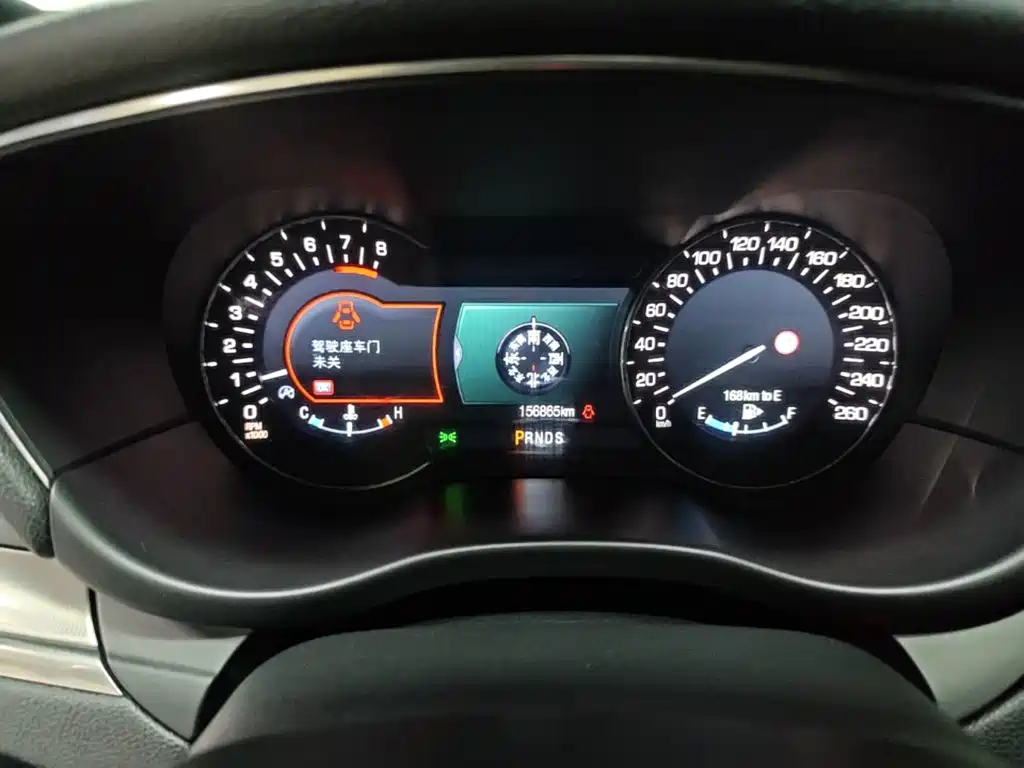 Lincoln MKC 2017 — фото 12