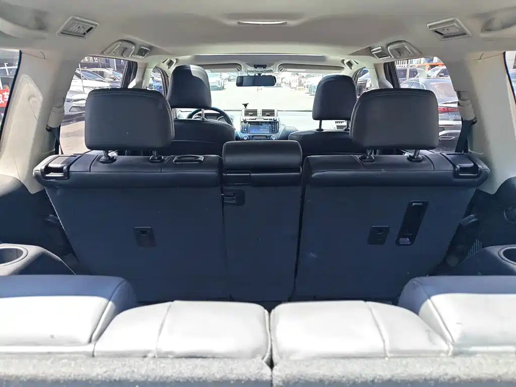 Toyota Prado 2017 — фото 19