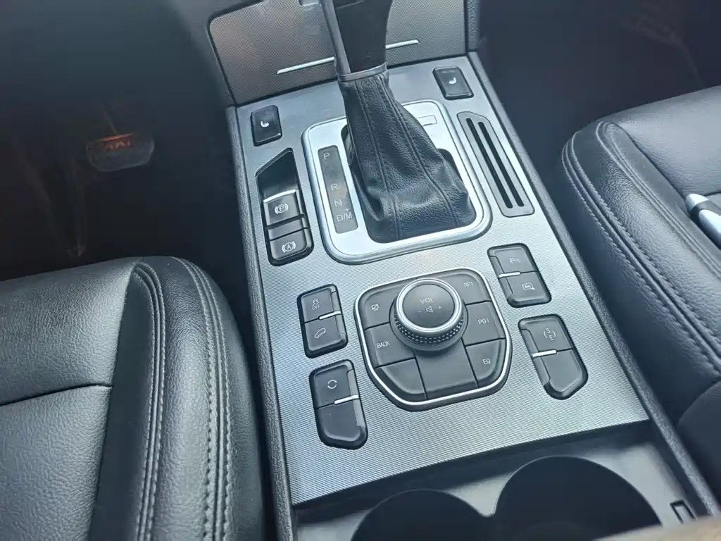 Haval H6 Coupe 2016 — фото 10