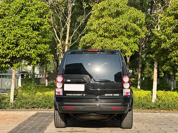 Land Rover Discovery 2012