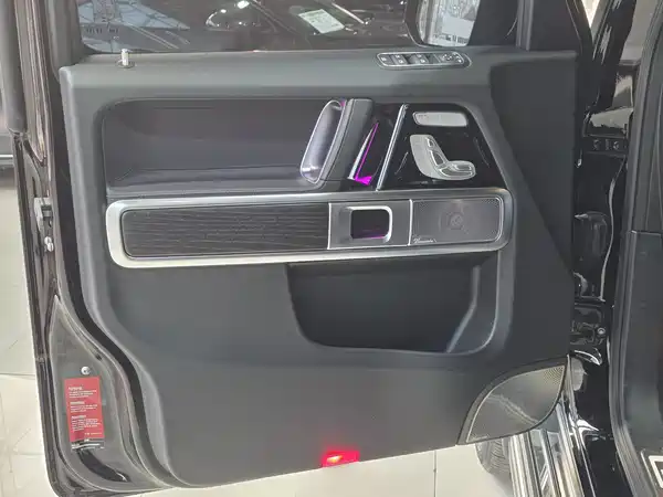 Mercedes-Benz G-Class 2024