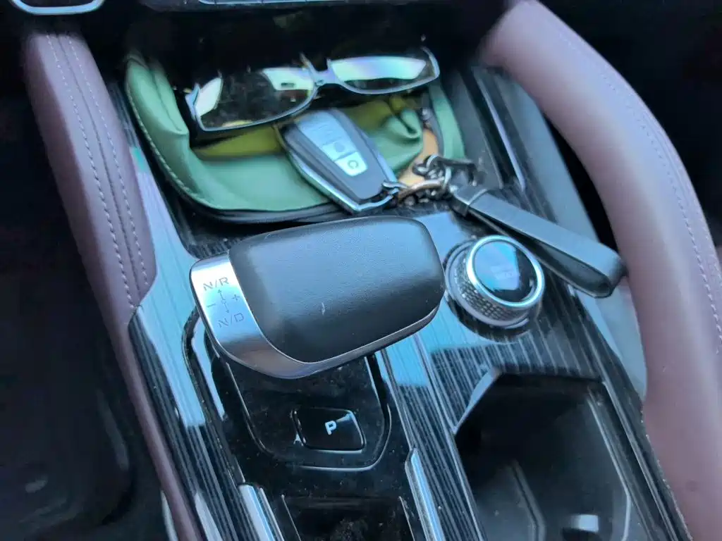 Geely Xingyue L 2022