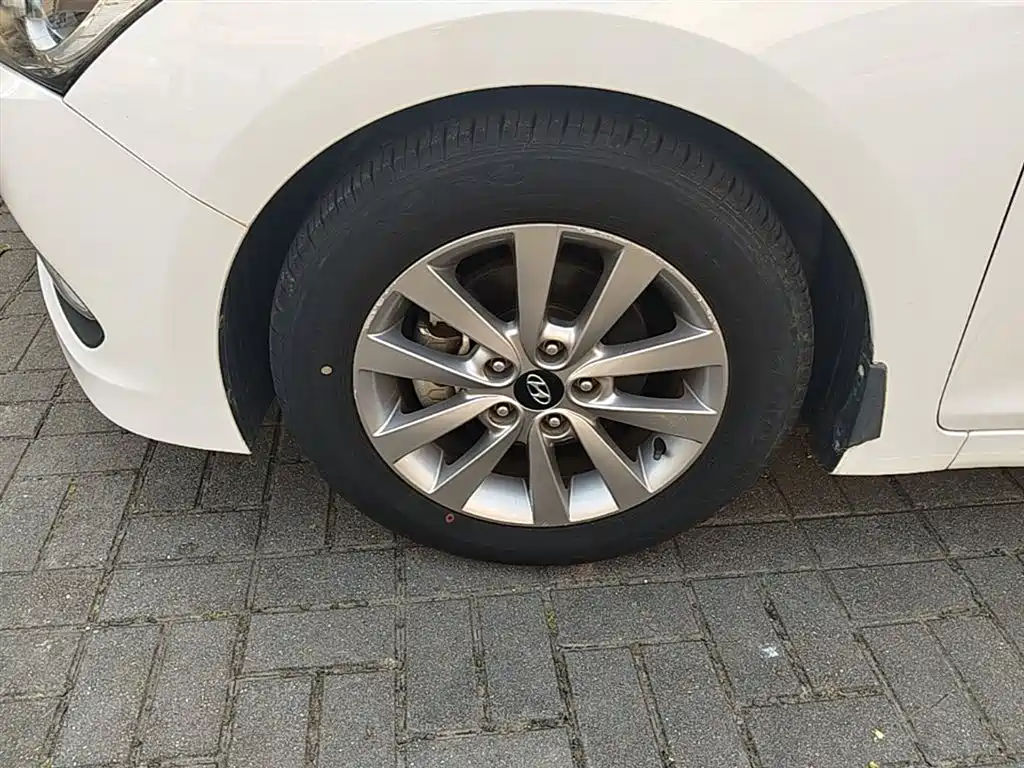 Hyundai Mistra 2015 — фото 23
