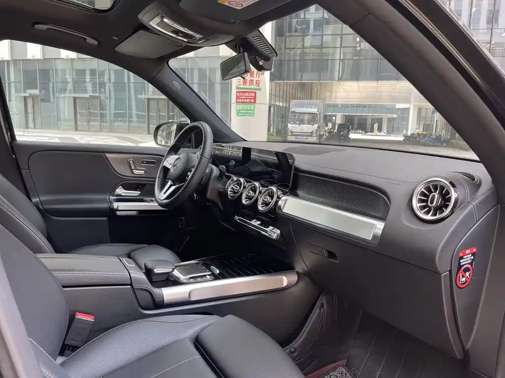 Mercedes-Benz GLB 2020 — фото 17