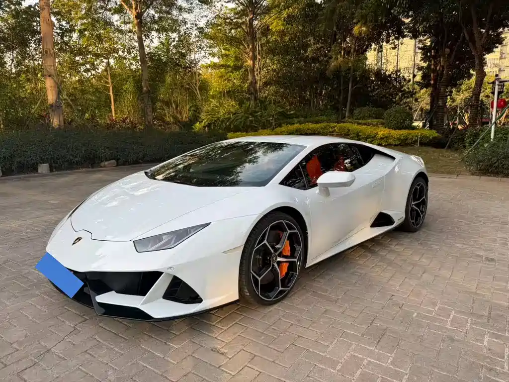 Lamborghini Huracán 2021 — фото 1