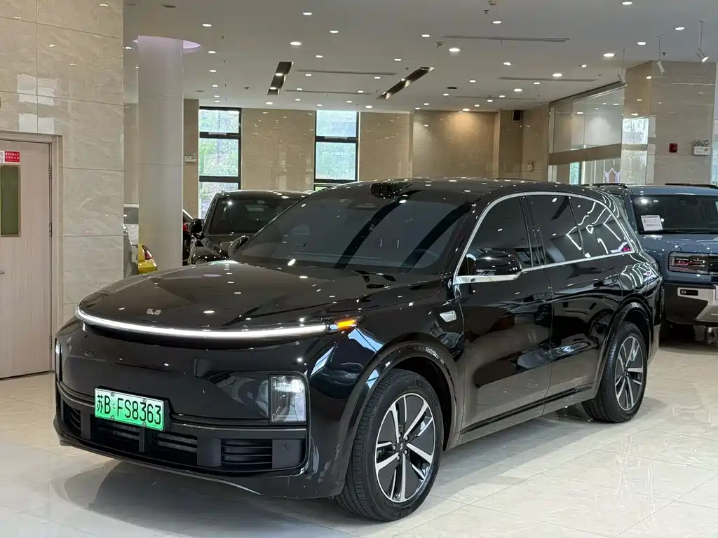 Li Auto Li L8 2024
