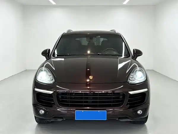 Porsche Cayenne 2016