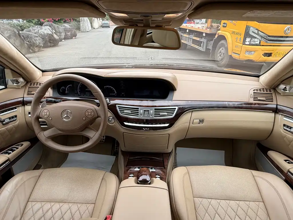 Mercedes-Benz S-Class AMG 2011 — фото 7