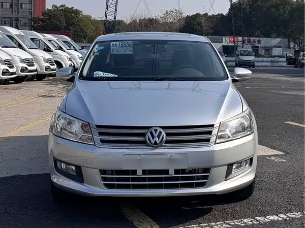 Volkswagen Santana 2014