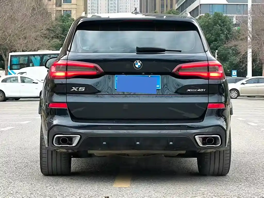 BMW X5 2021 — фото 9