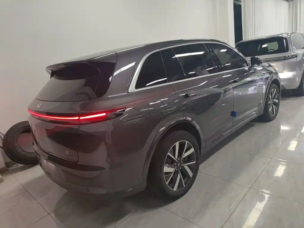 Li Auto Li L7 2024