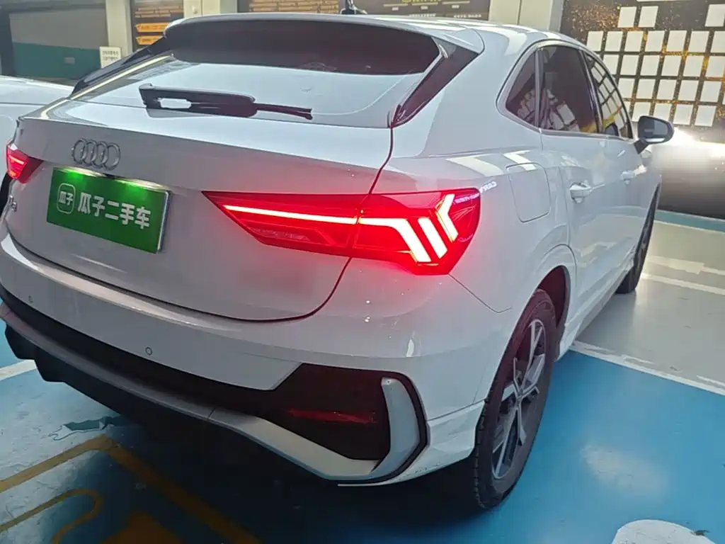 Audi Q3 Sportback 2021 — фото 8