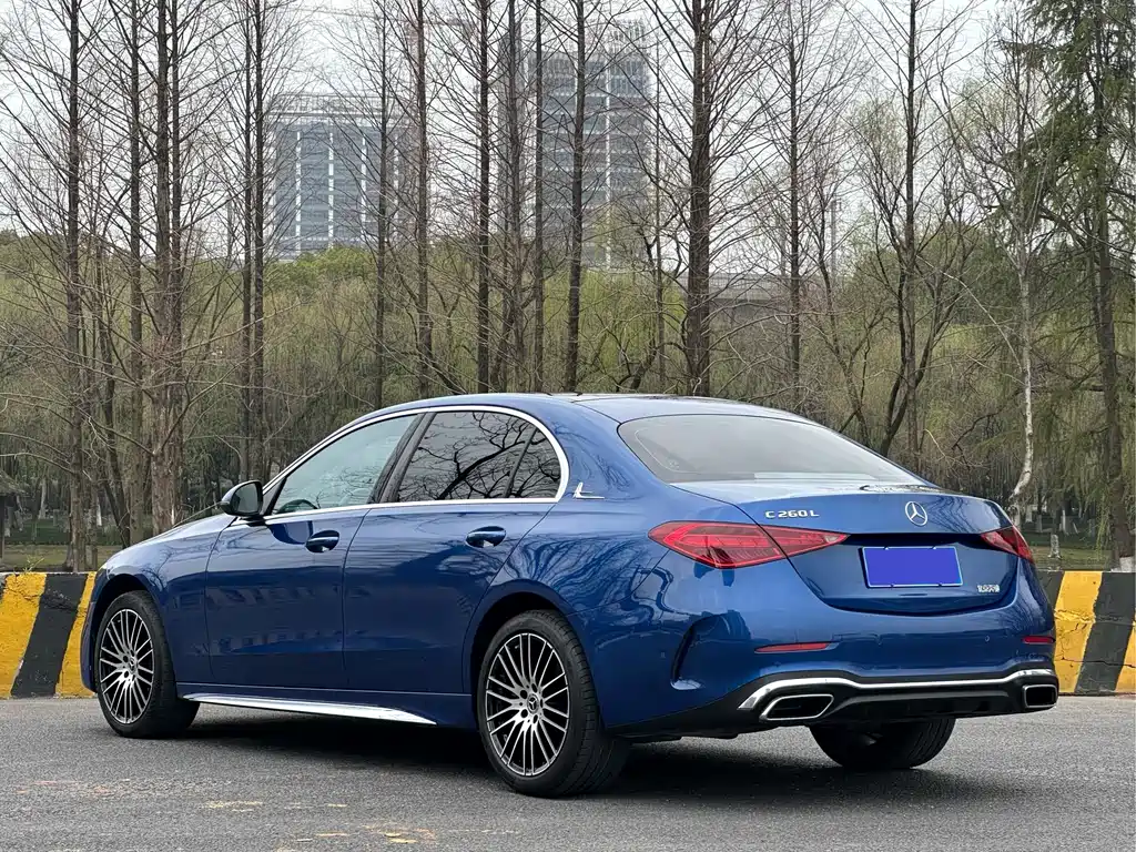 Mercedes-Benz C-Class 2022