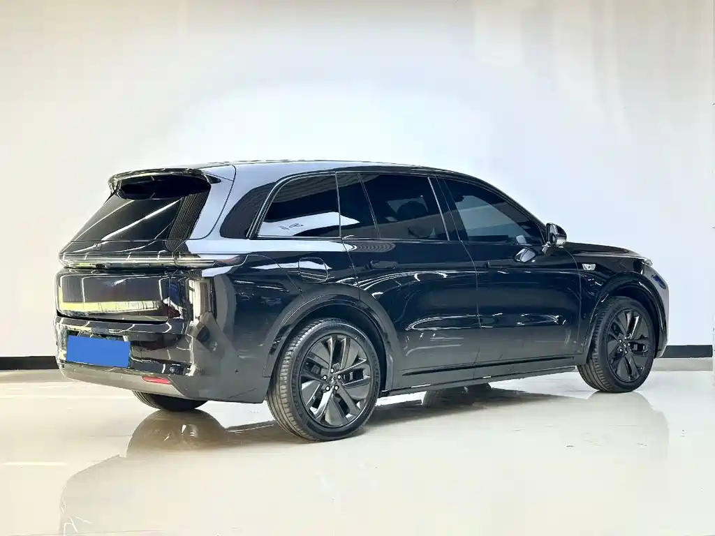 Li Auto Li L8 2024