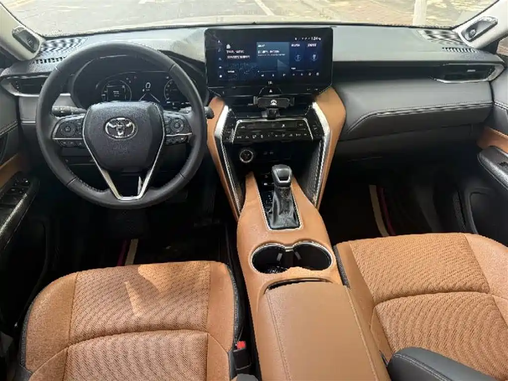 Toyota Venza 2023