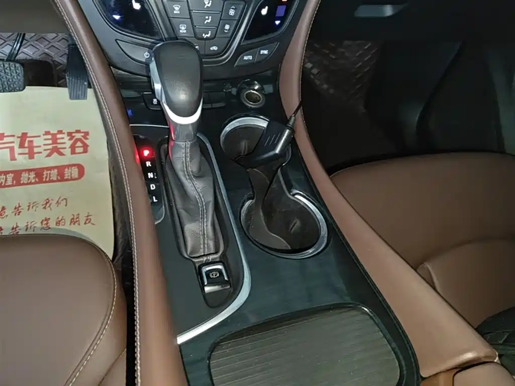 Buick Envision Plus 2021 — фото 14