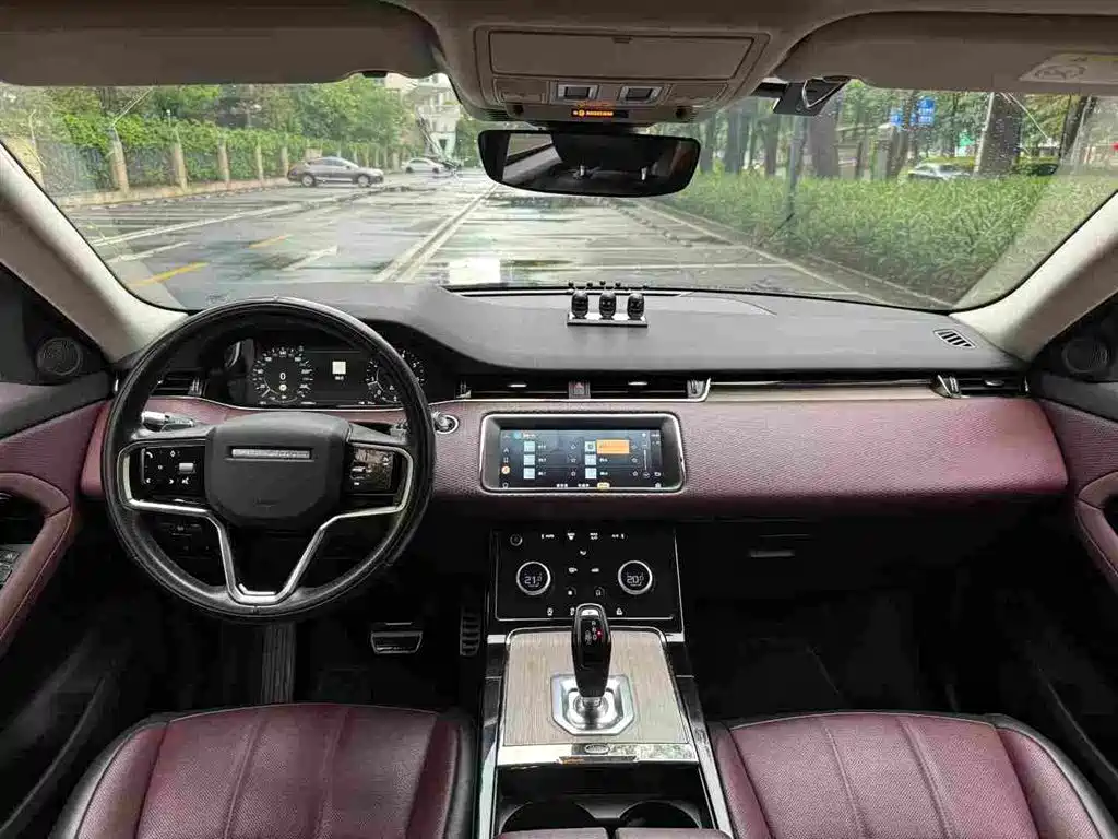 Land Rover Range Rover Evoque 2021 — фото 7