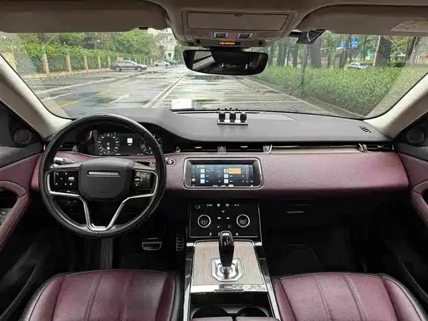 Land Rover Range Rover Evoque 2021