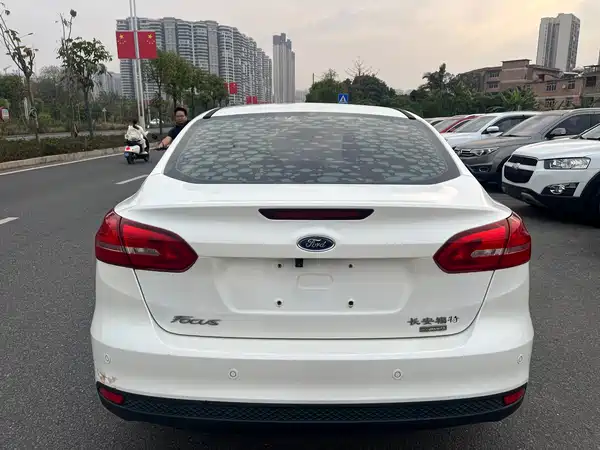 Ford Focus 2015
